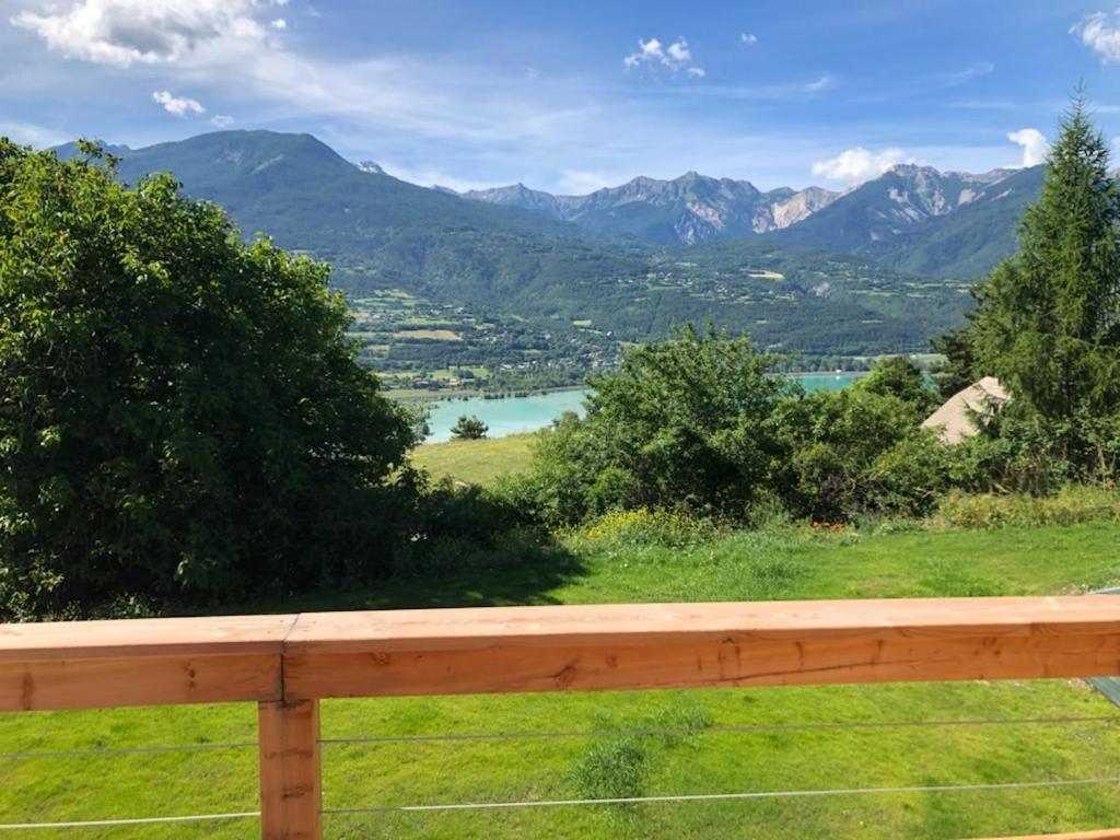 Chalet Avec Vue Lac アンブラン エクステリア 写真